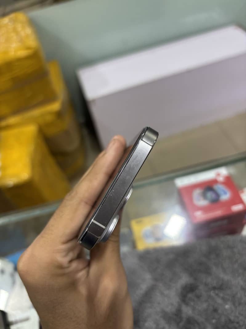 Apple iPhone 14 Pro 5