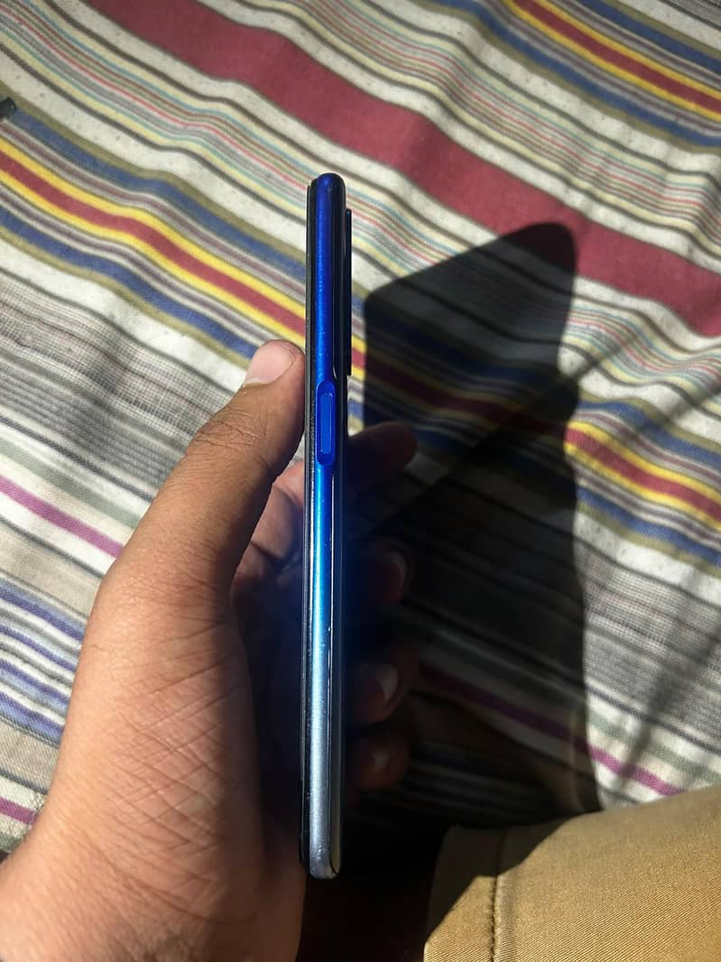 OPPO A54 1