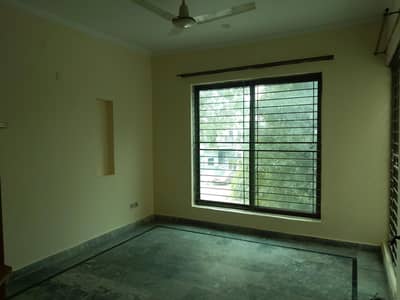 5 Marla Independent House For Rent