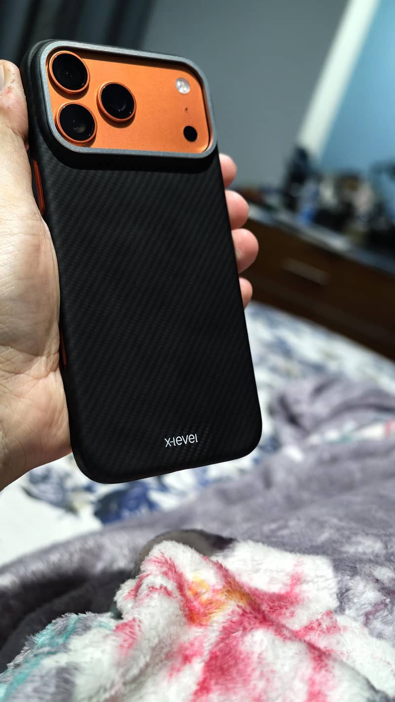 Iphone 17 pro max 1