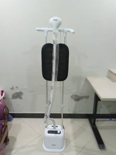 Garment Steamer HGS-2202WE