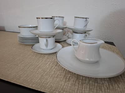 Tea cups