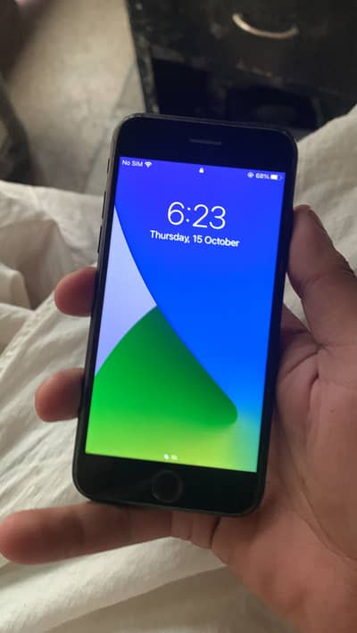 Apple iPhone 7