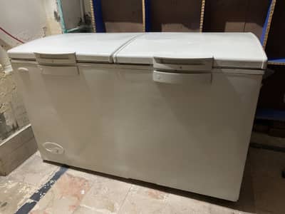 D freezer for urgent sale discount rate final 55000