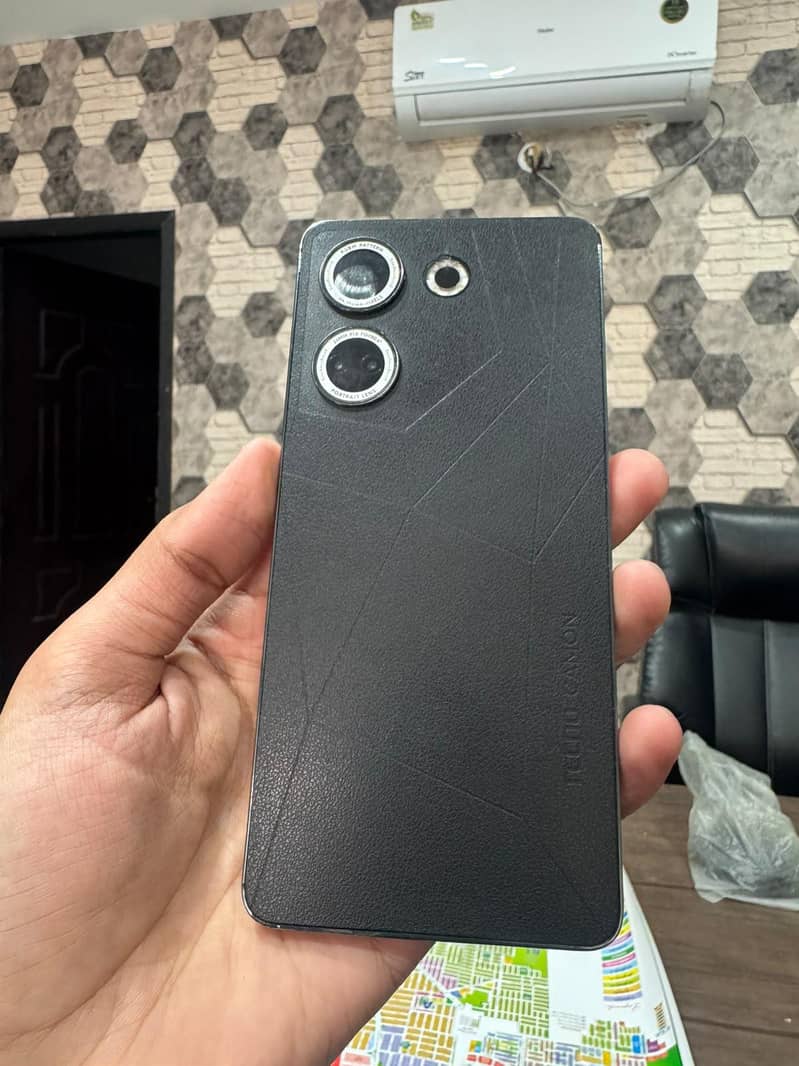 Tecno CAMON 20 1