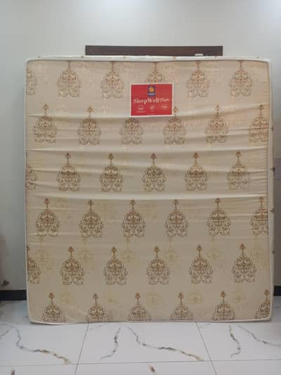 Molty foam mattress