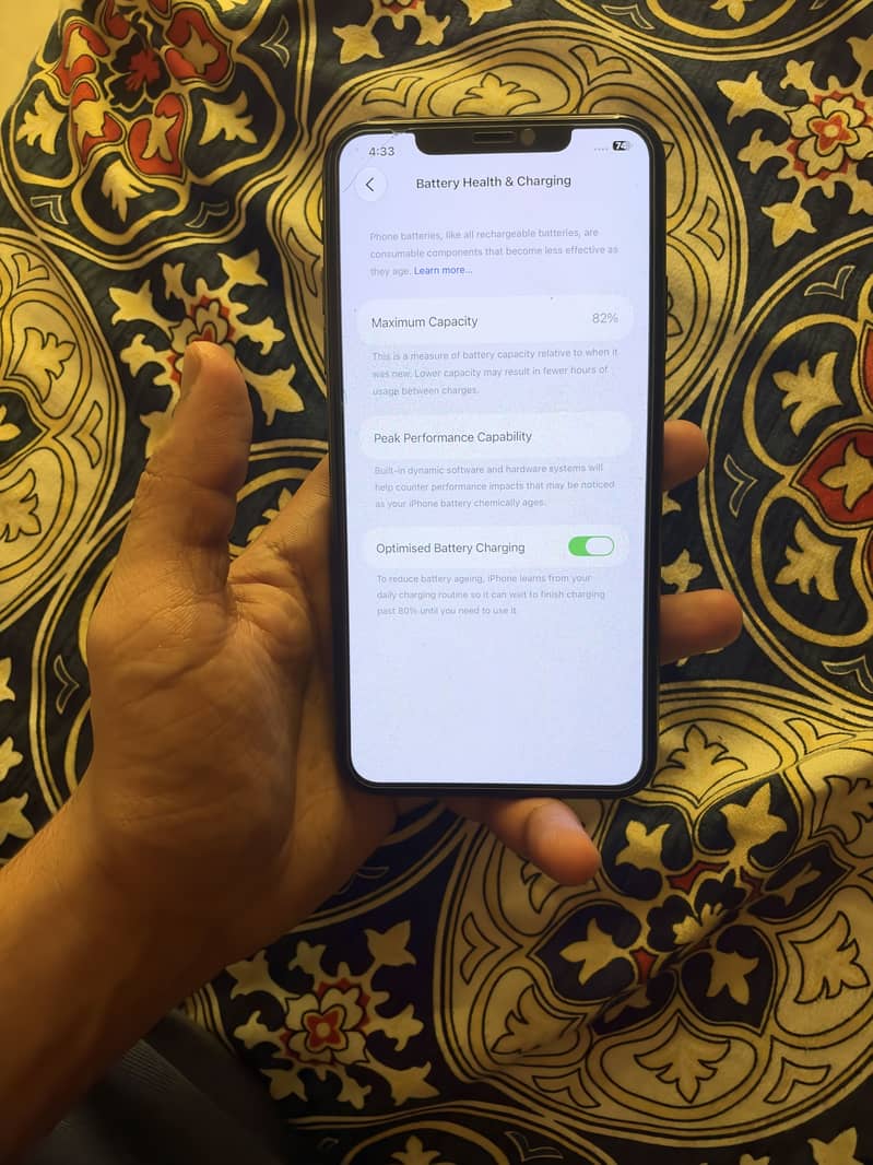 Apple iPhone 11 Pro Max 6