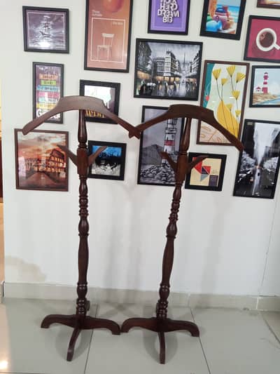 Wooden coat stand_ like new _3 pieces Available