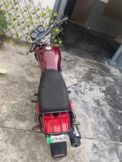 Yamaha YB 125z in good condition