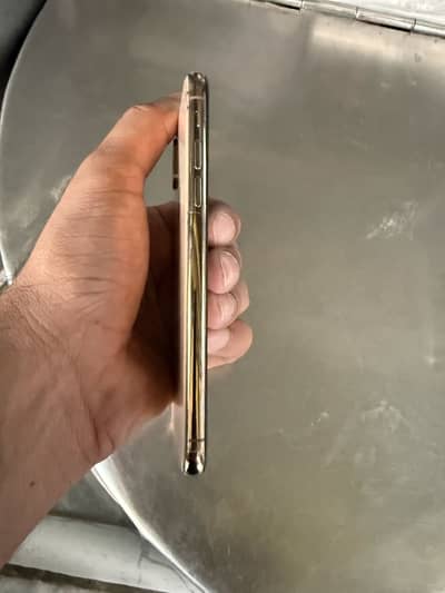 Apple iPhone XS