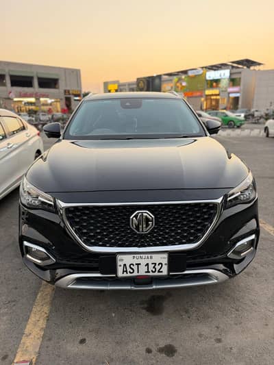 MG HS 2024