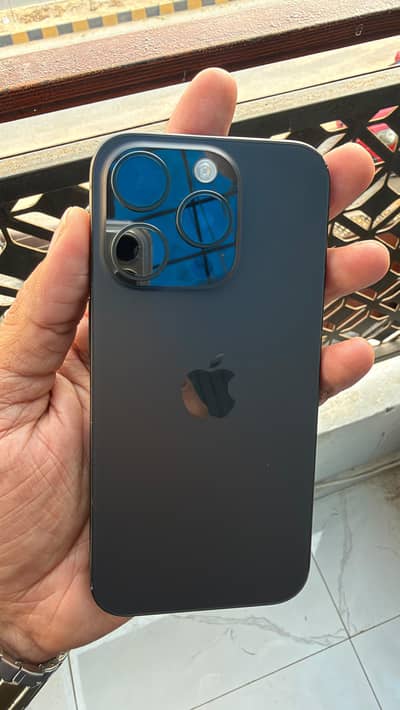 iPhone 15 Pro JV
