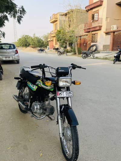 Honda CD 70 2022 in geniun condition