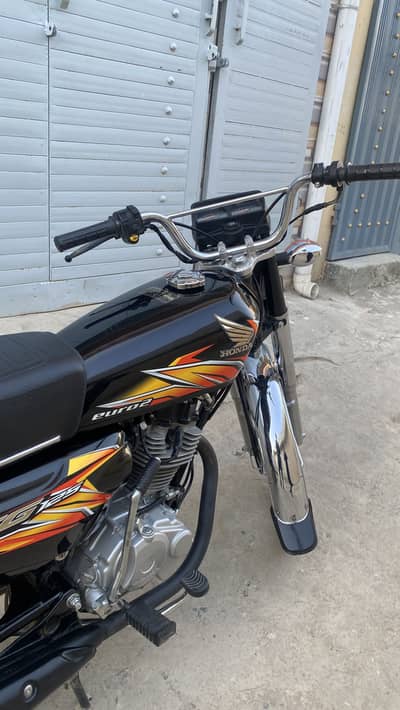 Honda CG 125 2021 model