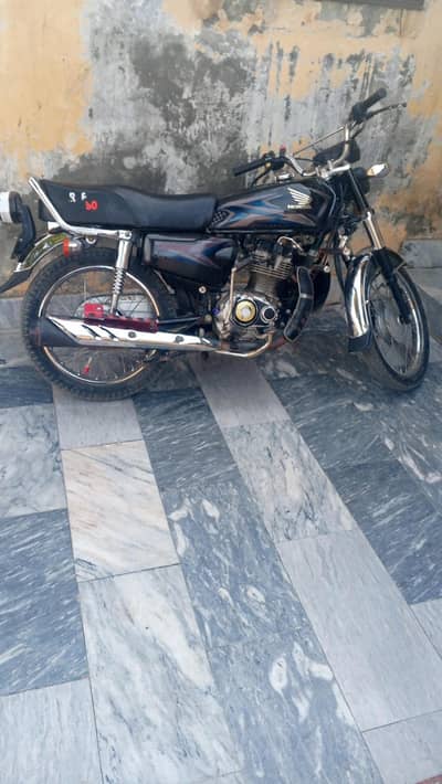 Honda 125 Punjab Number AYA 9678 Genuine Condition Nowshehra