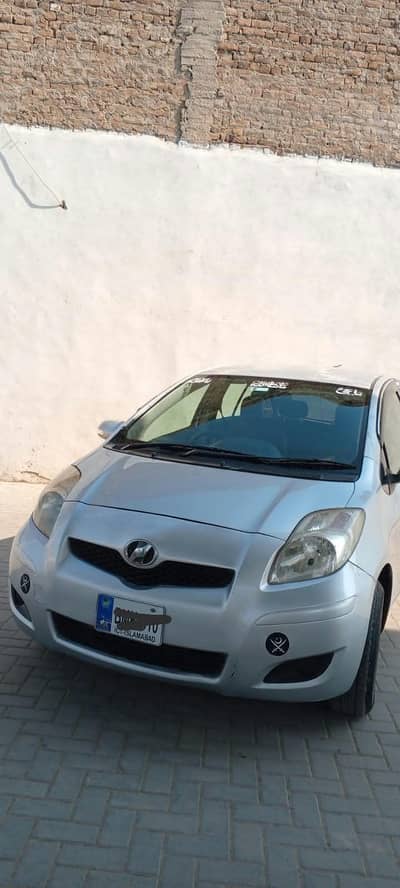 Toyota Vitz 2010