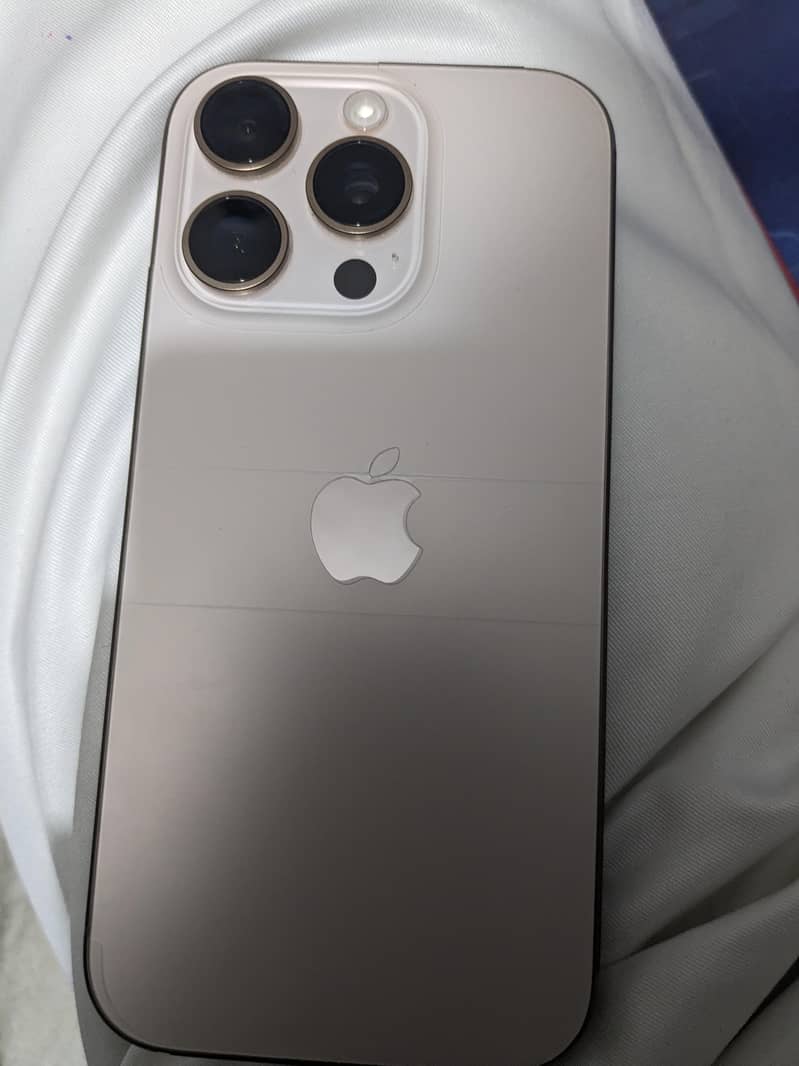 iPhone 16 Pro FU 17