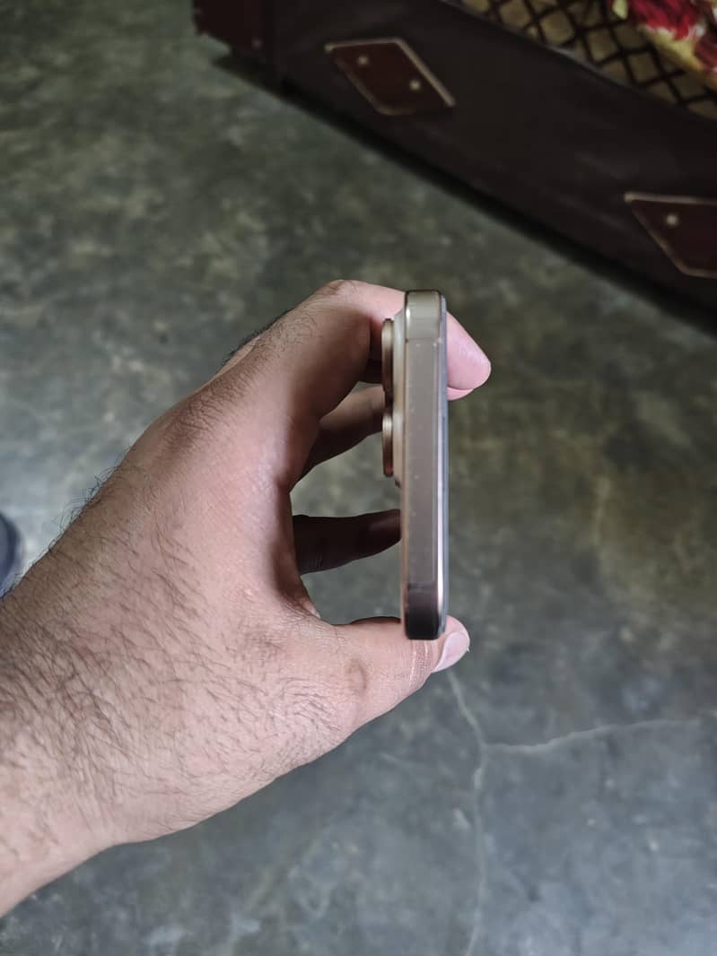 iphone 16 pro max 0
