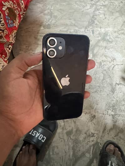 Apple iPhone 12