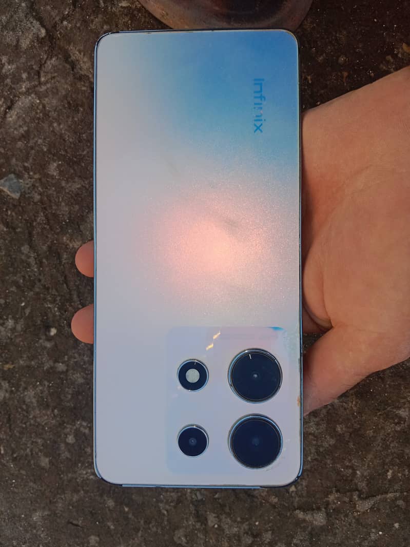 Infinix Note 30 4
