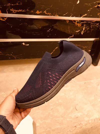 branded shoes men and women's girls and boys