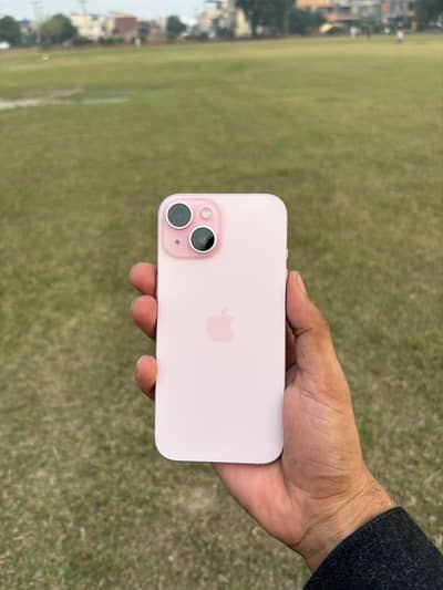 Apple iPhone 15