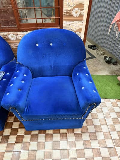 3 seater sofa for sell