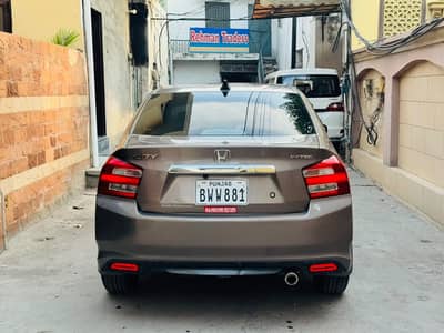 Honda City IVTEC 2016 Urban Titanium Manual 1.3cc