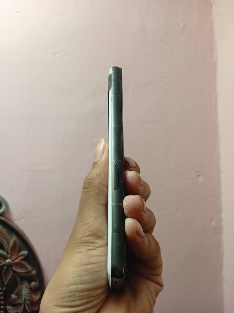 Google Pixel 6a 1