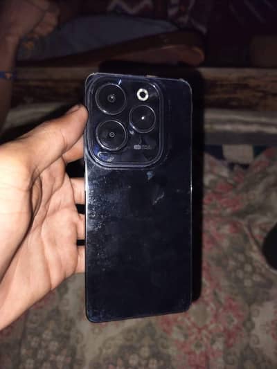 Infinix Hot 40
