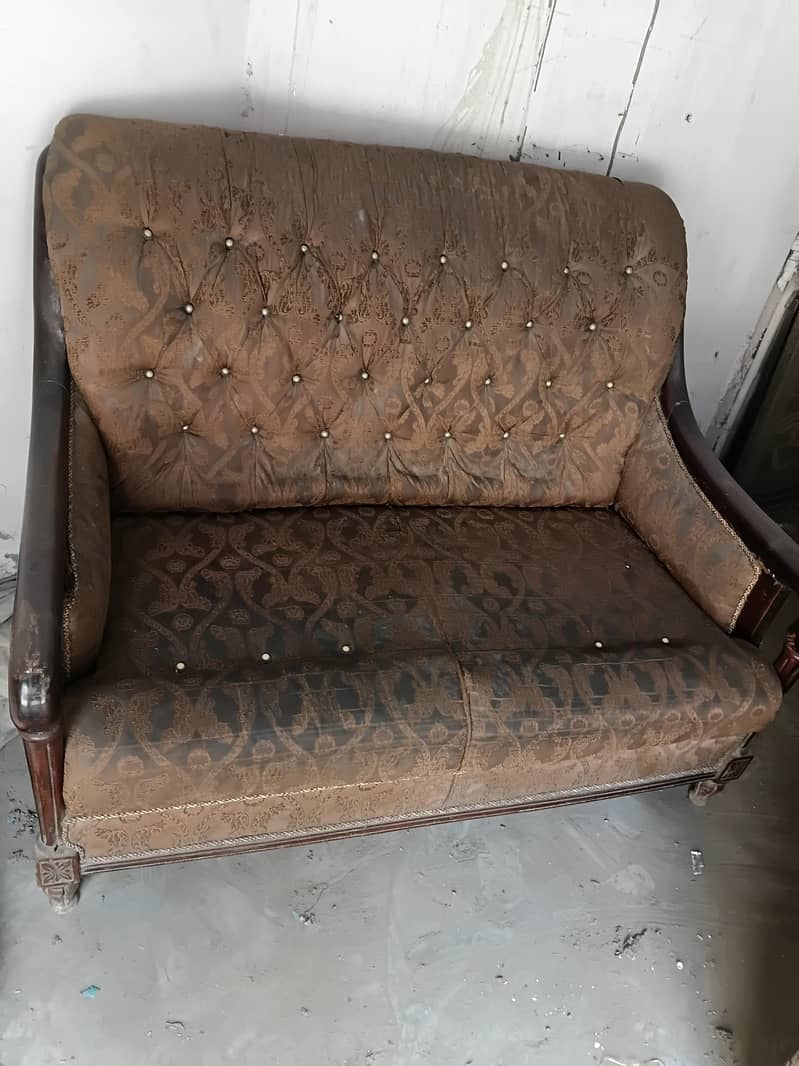 two sofas used 1 year 1