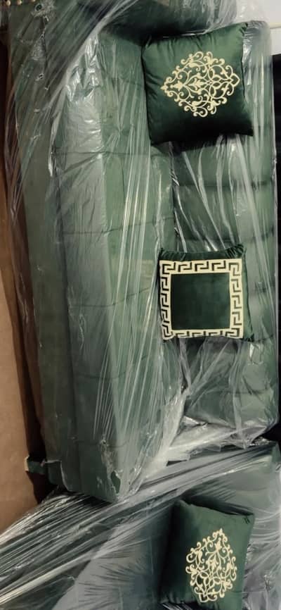 Brand new 6 seater sofa(03115222109)