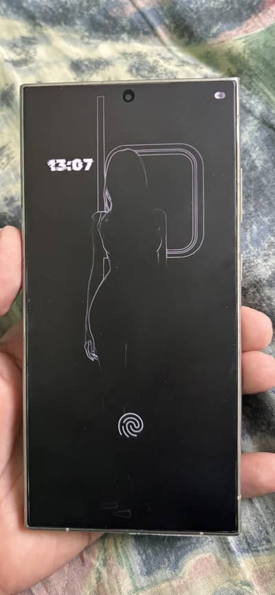 Samsung Mobile S24 Ultra in good condition