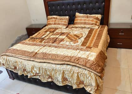Vickey Razai Set – King Size Vicky Razai Bedsheet & Complete Cushion