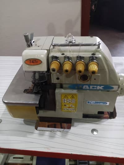 Jack 747 har kisam Pico & Over lock Machine urgent sale