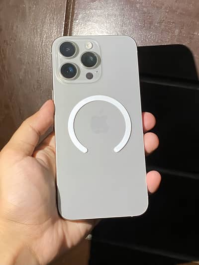 Apple iPhone 15 Pro Max