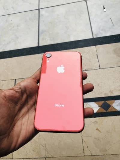iphone XR 64Gb