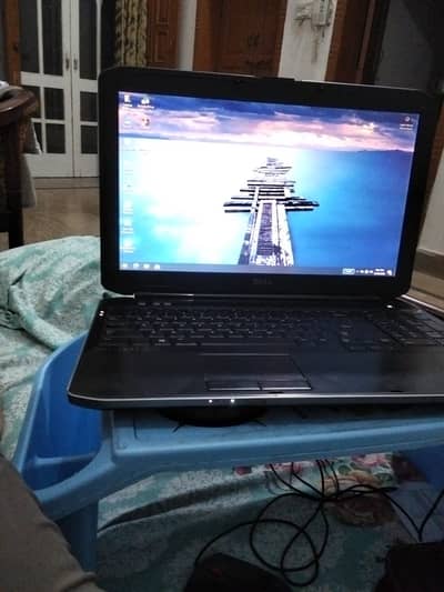 Dell E5530 15.6 wide angle display Professional Laptop