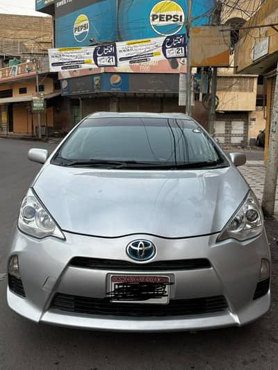 Toyota Aqua 2012