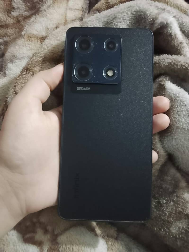 Infinix note 30 pro 1