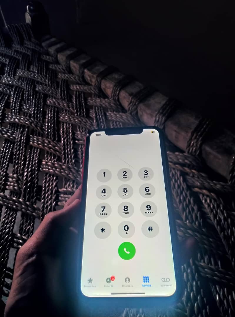 Apple iPhone XR 0