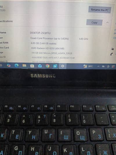 Samsung leptop 4/128