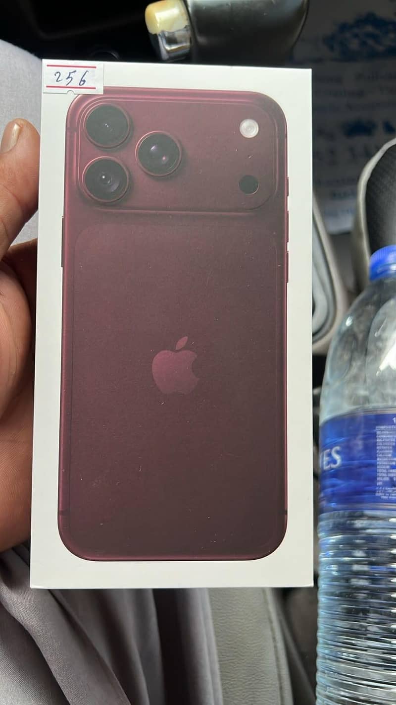 Apple iPhone 18 Pro Max 0