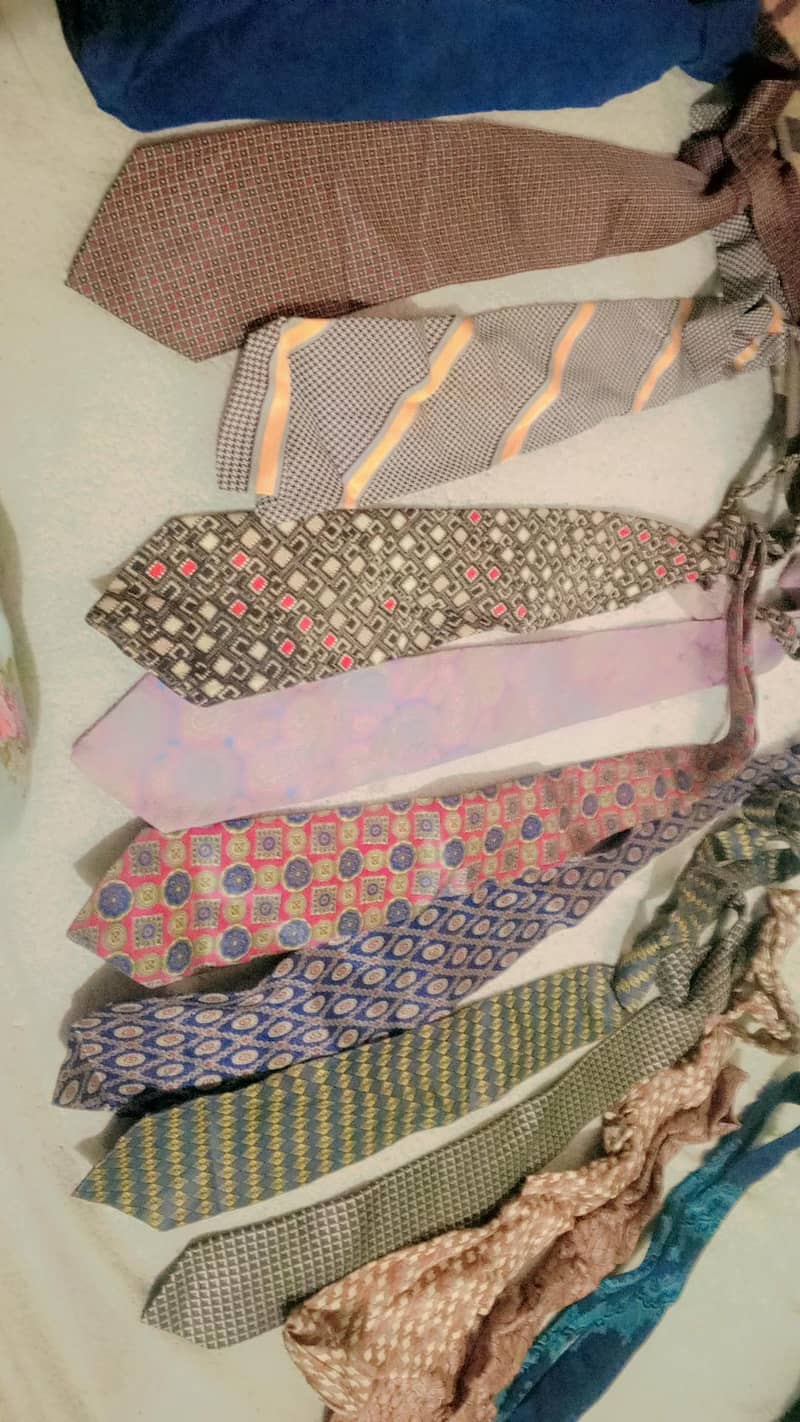 2nd hand ties 0