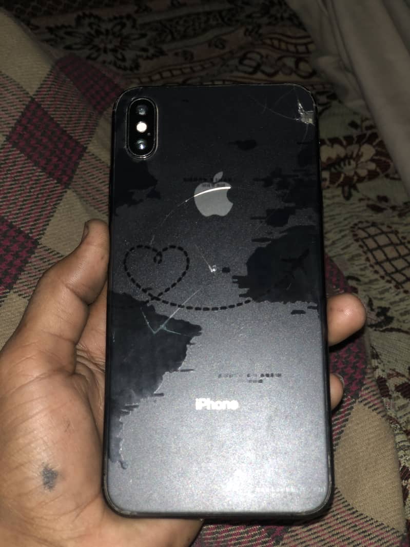 iPhone xs max 3