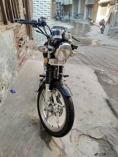 suzuki GS 150 SE