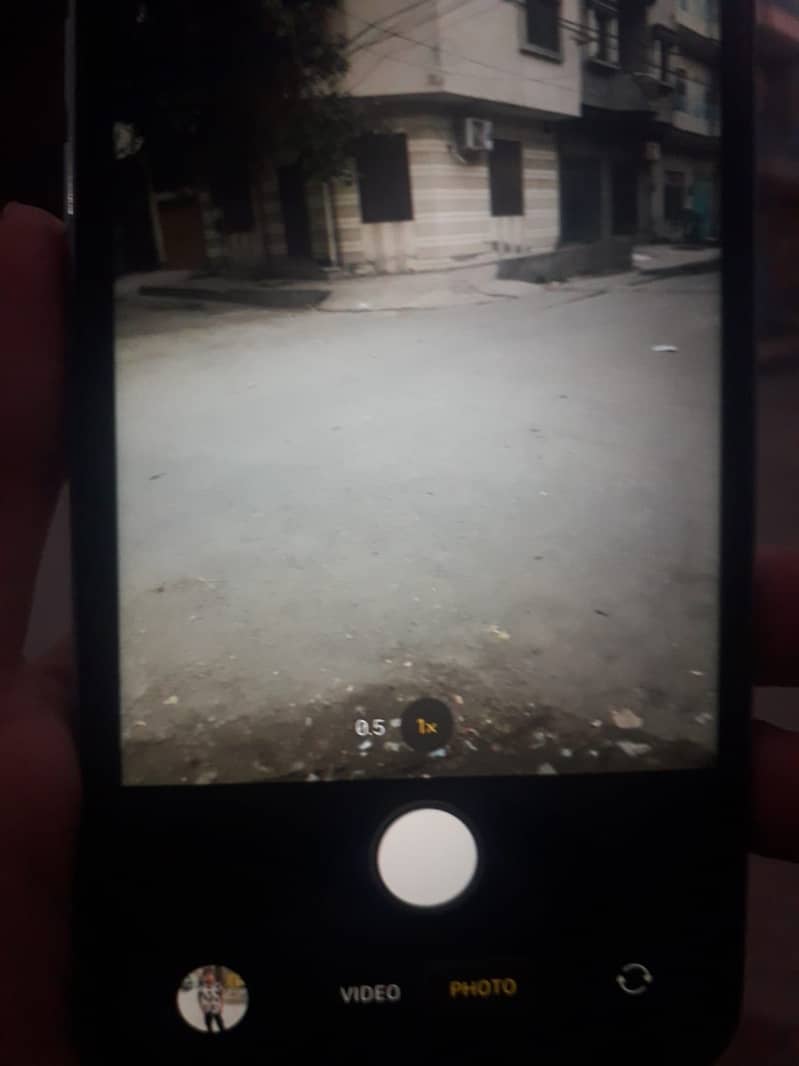 Apple iPhone 11 5