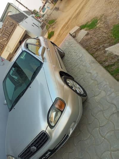 Suzuki Baleno 2003
