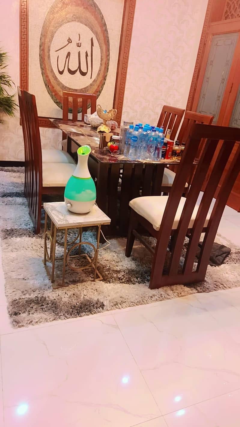 dining table 0