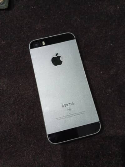 iPhone SE 2016